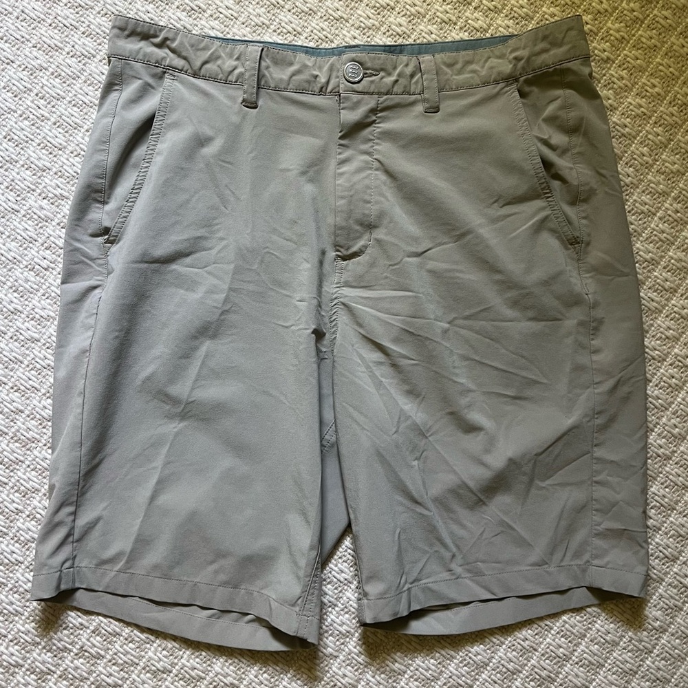 Free Fly Men's Khaki 9 inch Shorte